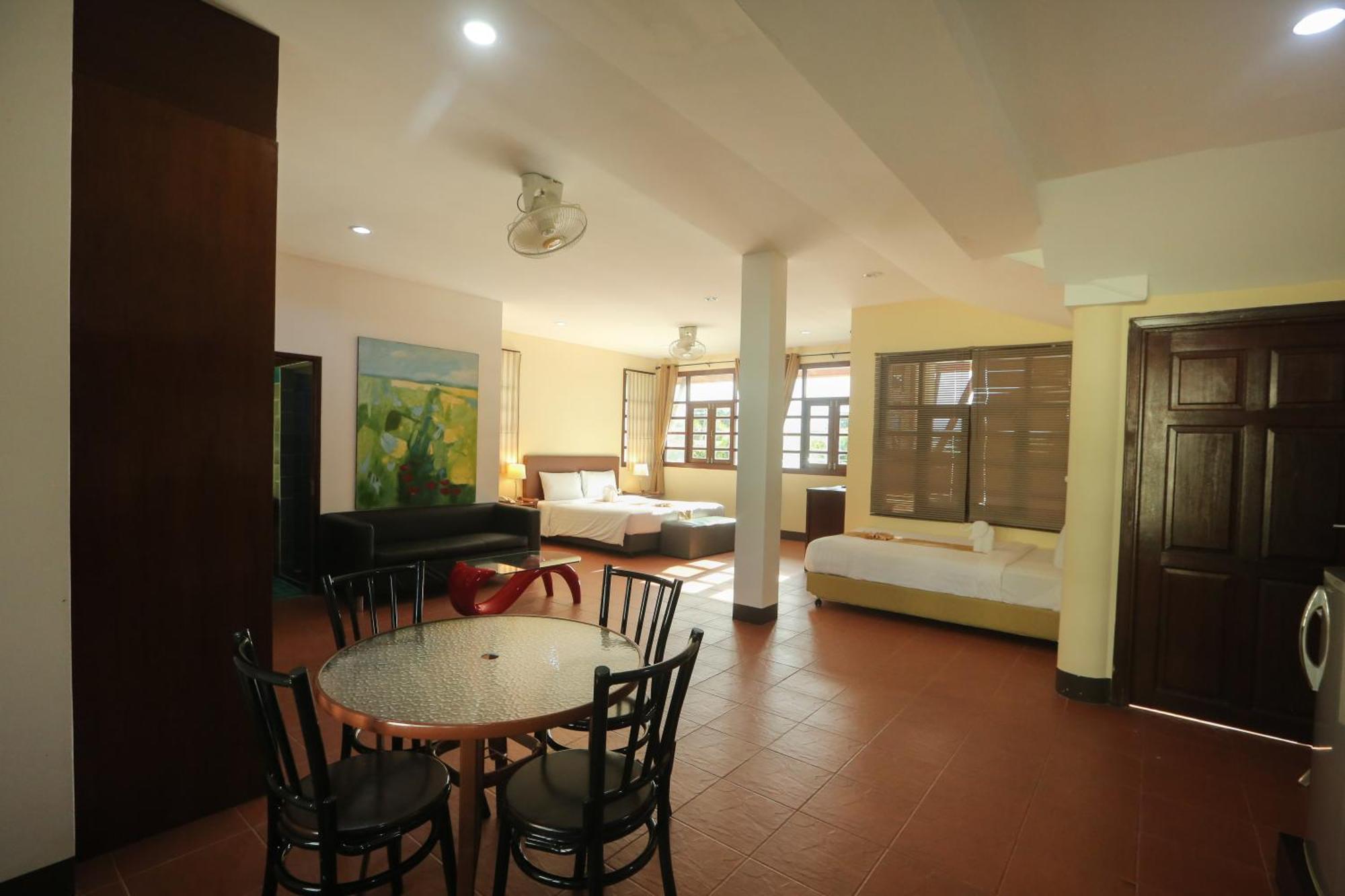 Blue Beach Apartment Rawai エクステリア 写真