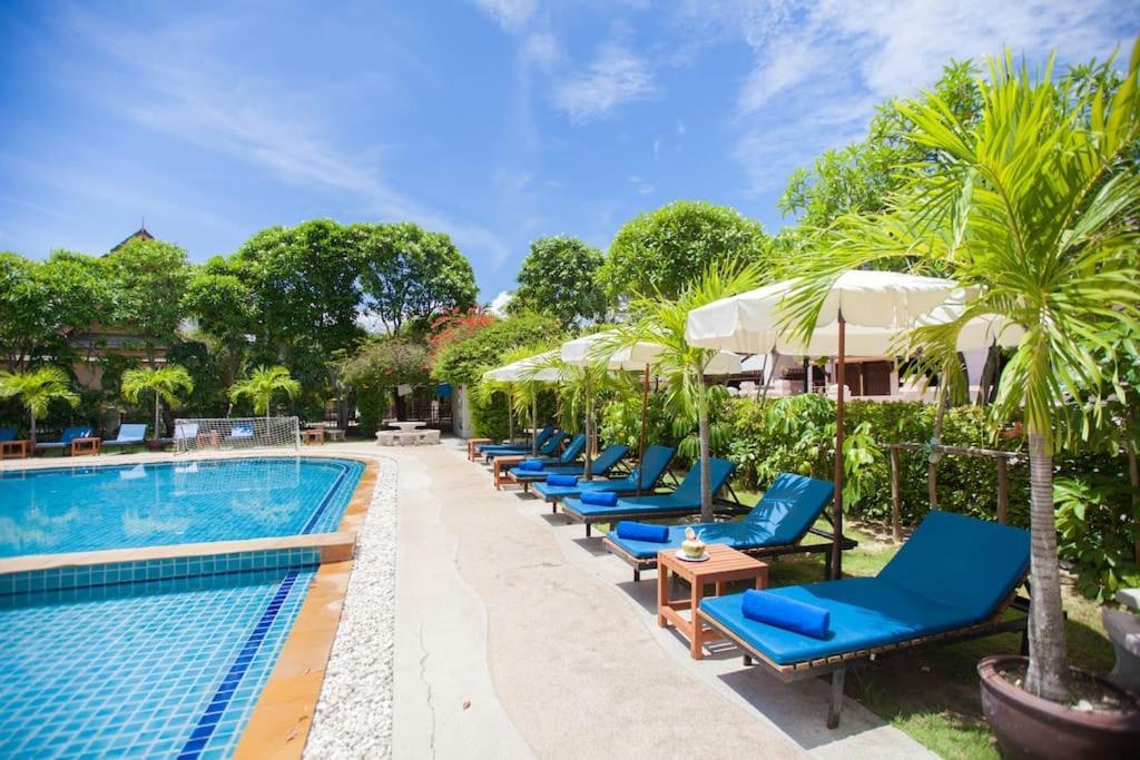 Blue Beach Apartment Rawai エクステリア 写真