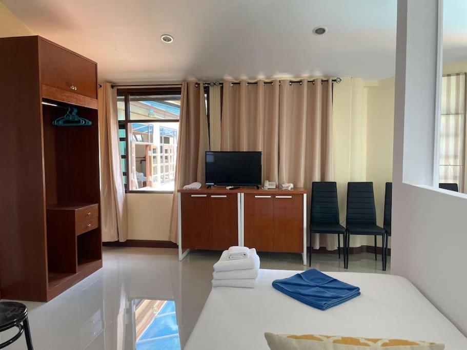 Blue Beach Apartment Rawai エクステリア 写真