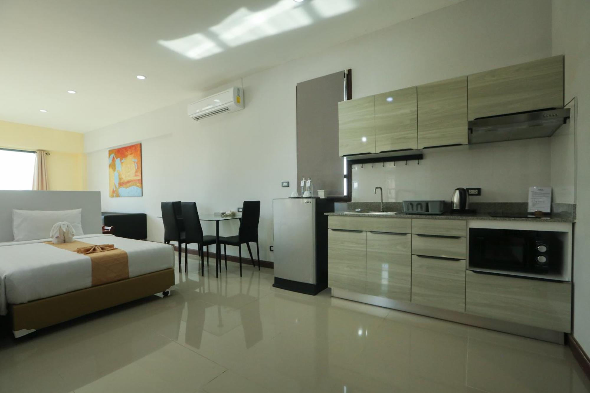 Blue Beach Apartment Rawai エクステリア 写真