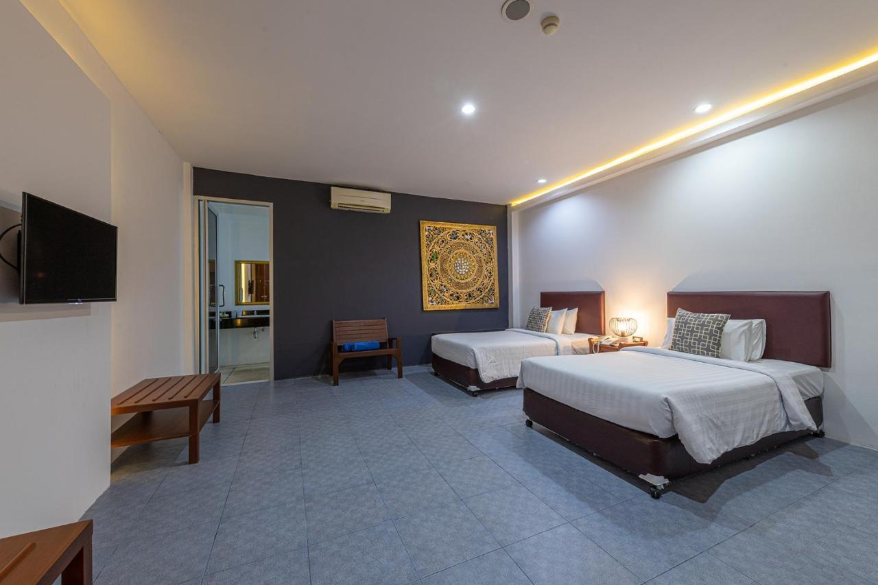Blue Beach Apartment Rawai エクステリア 写真