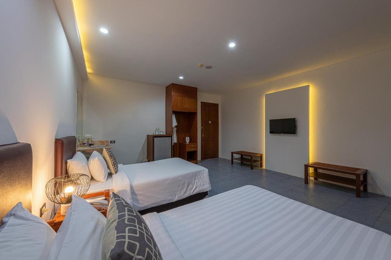 Blue Beach Apartment Rawai エクステリア 写真